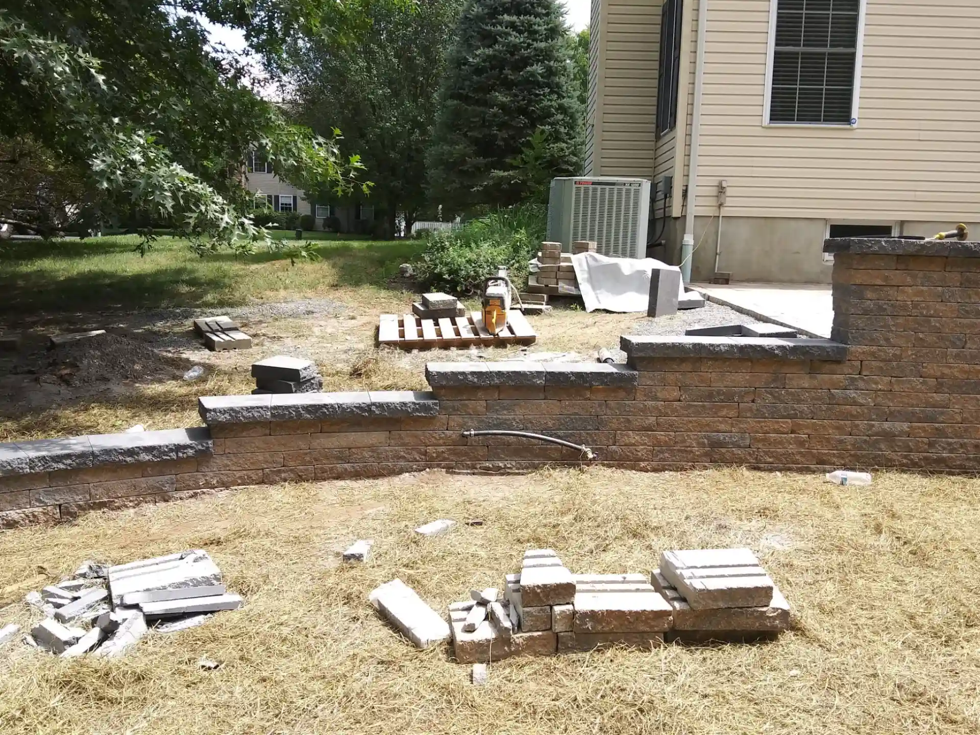 Residential retaining wall in New Jersey
